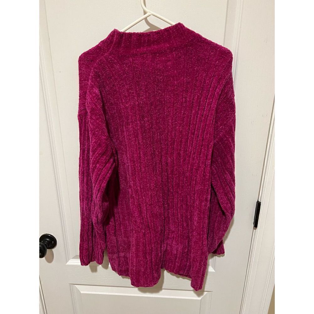 Vintage By Design bright Pink Sweater soft with balls down front - Picture 4 of 6